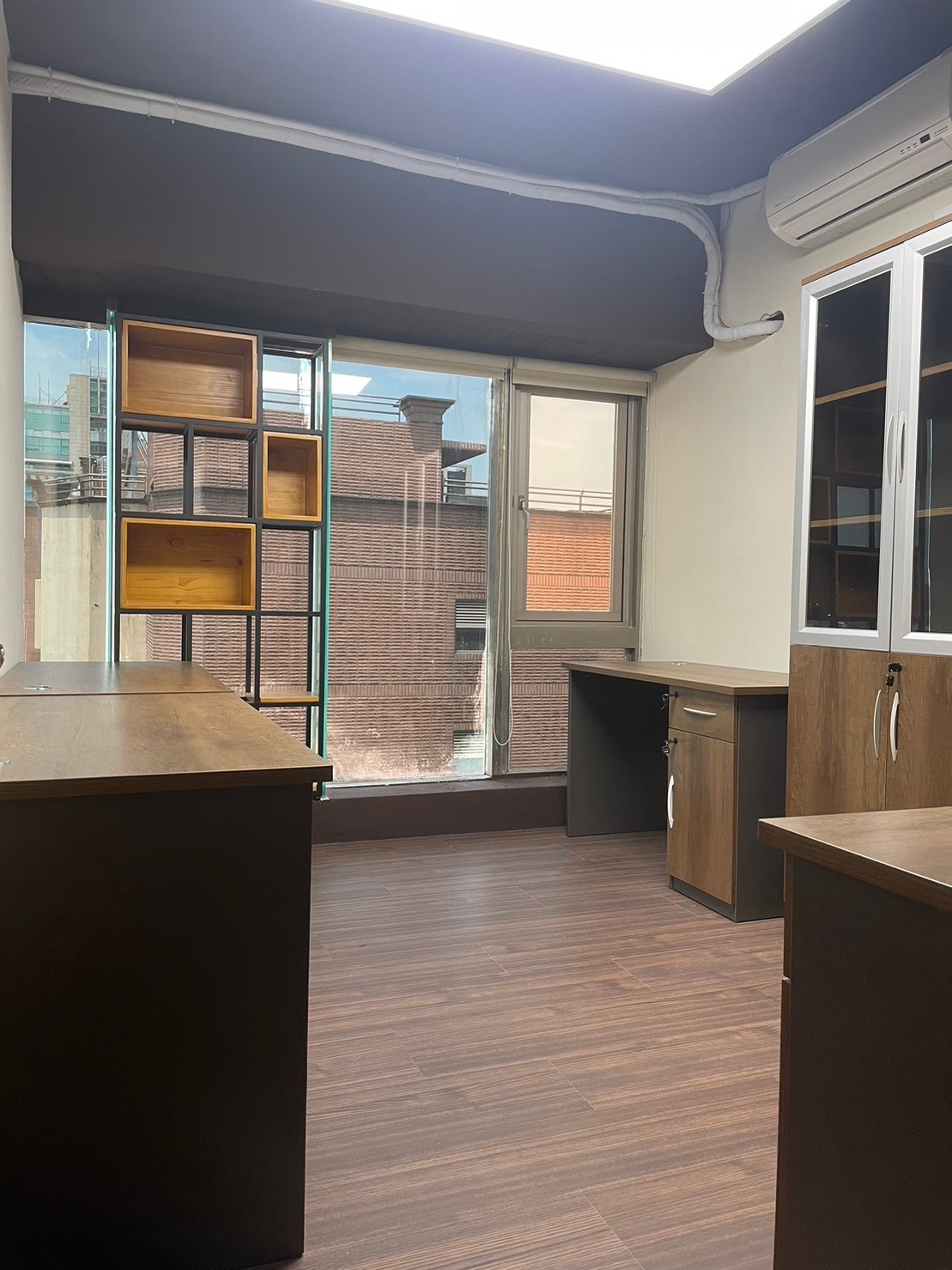 s_office03