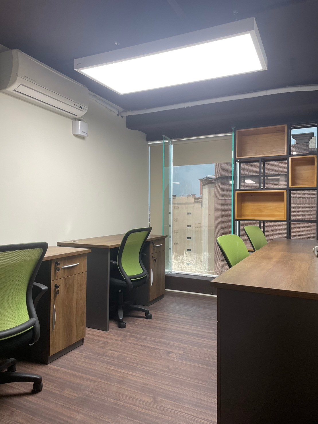 s_office07