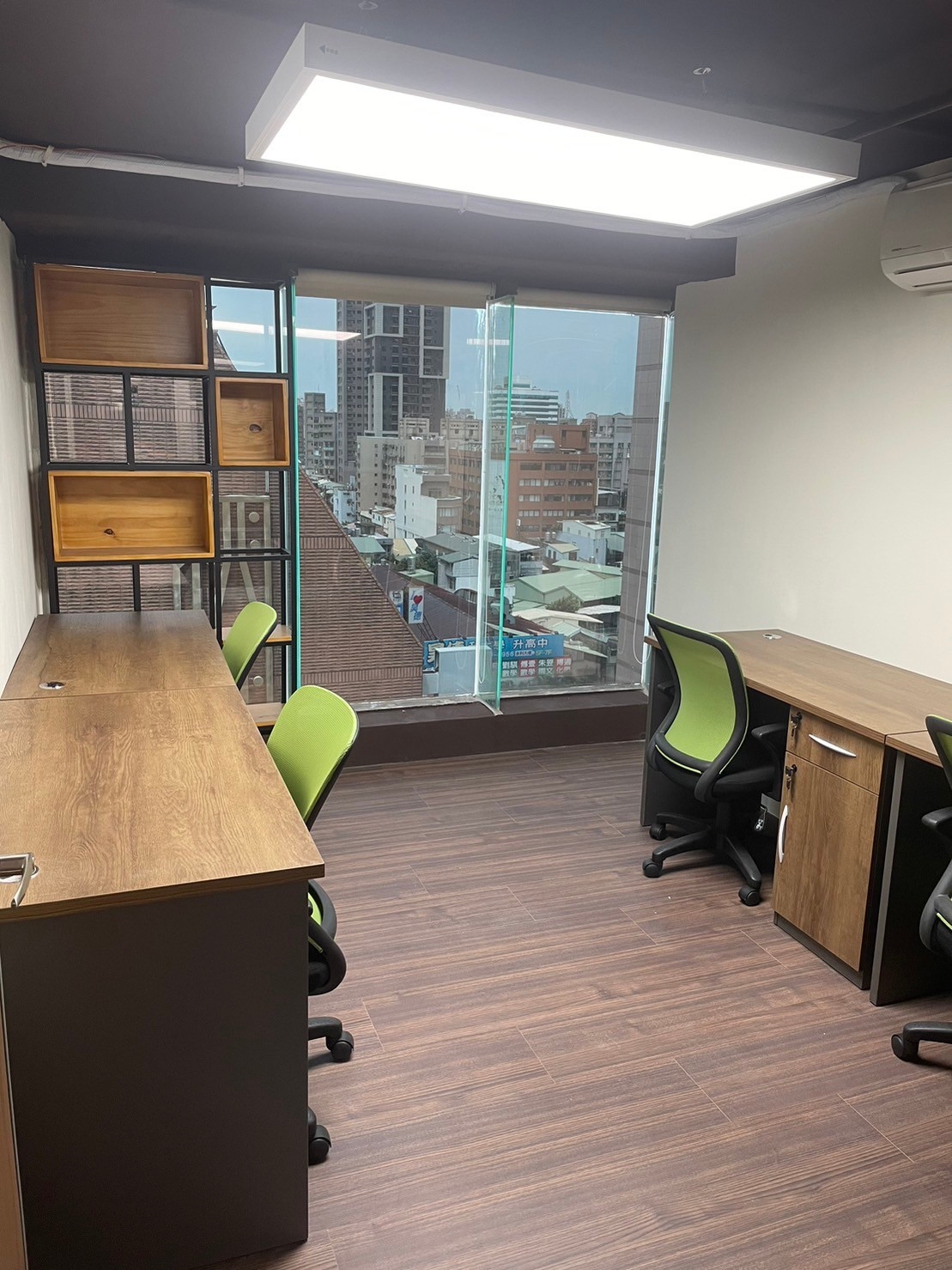 s_office08
